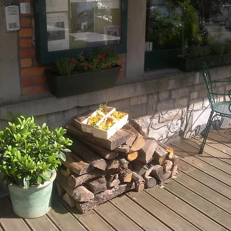Hotel Beau Rivage And Restaurant Koulic 2*